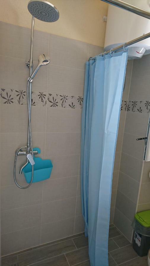 Apartments Kokotic Bol Extérieur photo